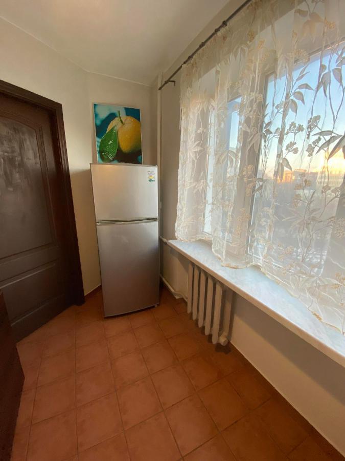 Apartment Next To Metro Station Pechersk Киев Экстерьер фото